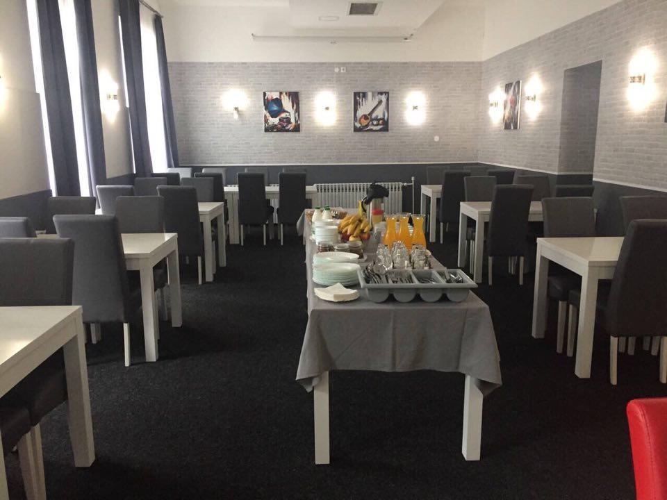 Hostel Levicki Slavonski Brod Bagian luar foto